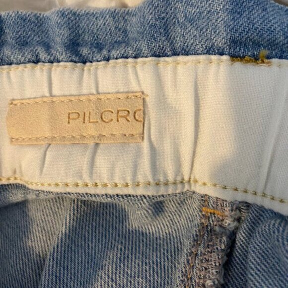 PILCRO Petite Light Wash Women's High-Rise Relaxed Tapered Jeans Size 27 - Picture 11 of 11